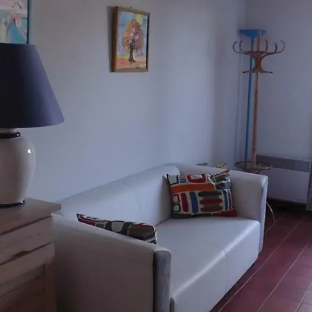 L'olivade Apartment *